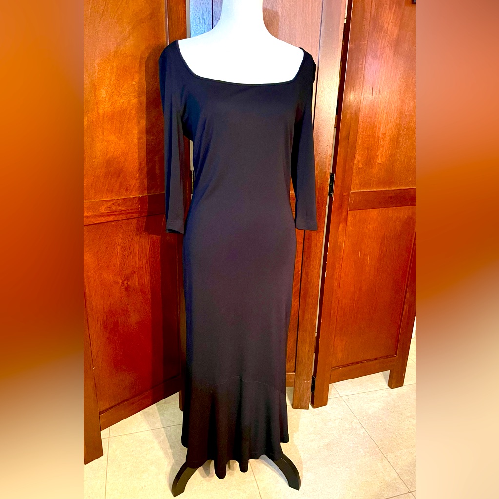 Escada Elegant Black Maxi, Size 38, Made In Italy (Size 8 Us)